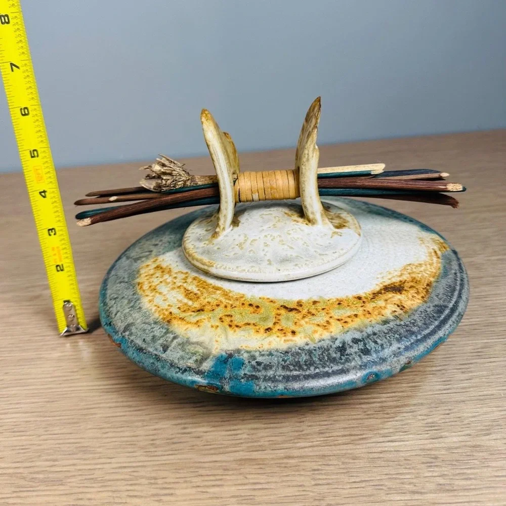 Signed Studio Art Pottery Lidded Centerpiece Bowl Palm Twig Handle Vintage 2005